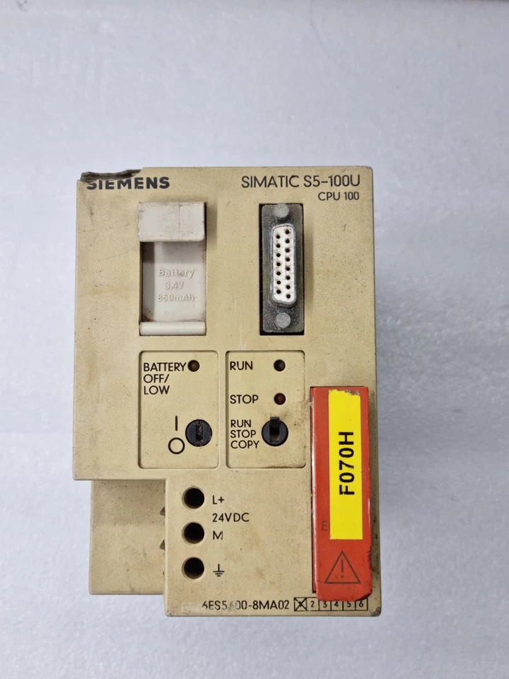 SIEMENS SIMATIC S5-100U CPU 100 6ES5100-8MA02 (ERROR)